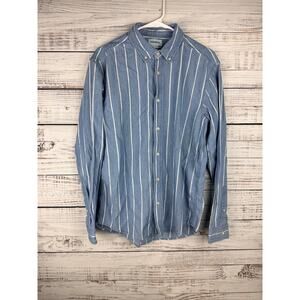 Pull & Bear Relaxed Fit Chambray Cotton Button Down Medium Blue Stripe Coastal